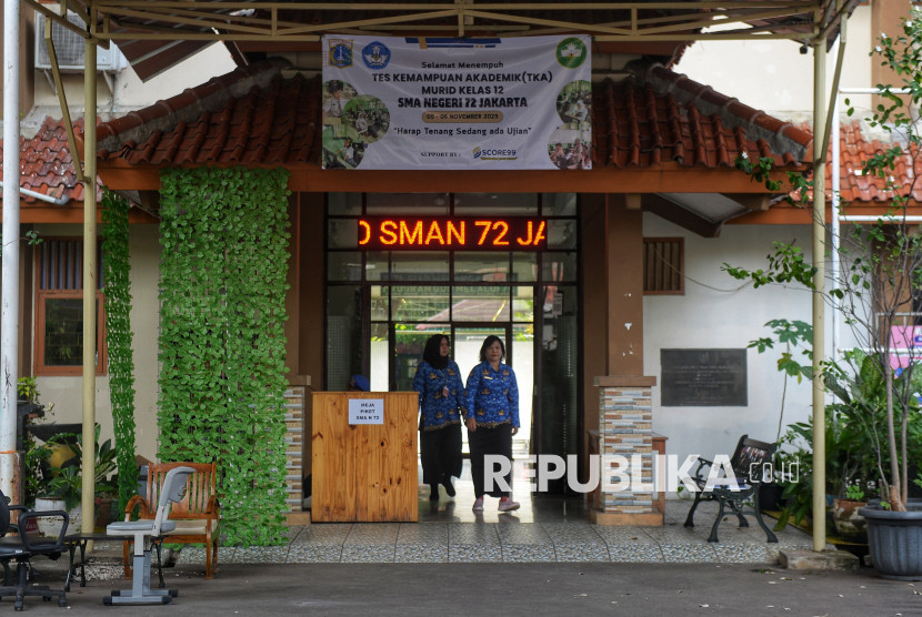 SMAN 72 Jakarta Sumber:
